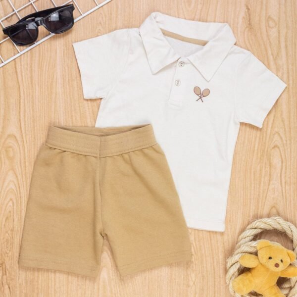 Conjunto Infantil Polo Bege - Elegância e Conforto